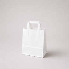 Papperskasse med platta handtag i kraftpapper 180x80x220 mm vit (500-pack) Papperskasse med platta handtag i kraftpapper 180x80x220 mm vit (500-pack)